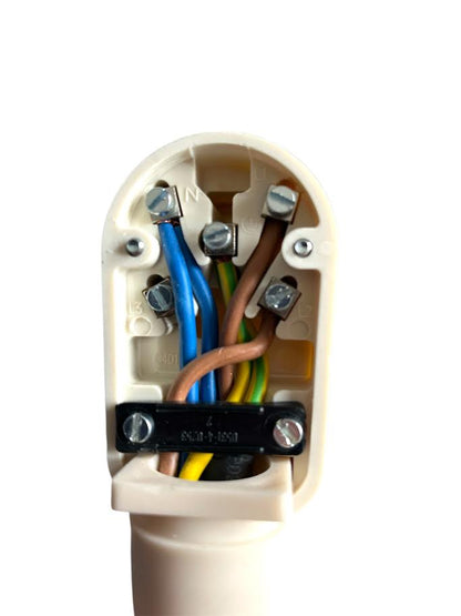 25A Perilex Stekker Verloop naar 2x 230V (3x2,5mm²)