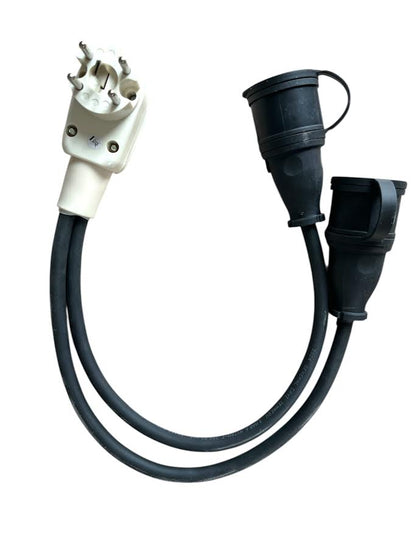 25A Perilex Stekker Verloop naar 2x 230V (3x2,5mm²)