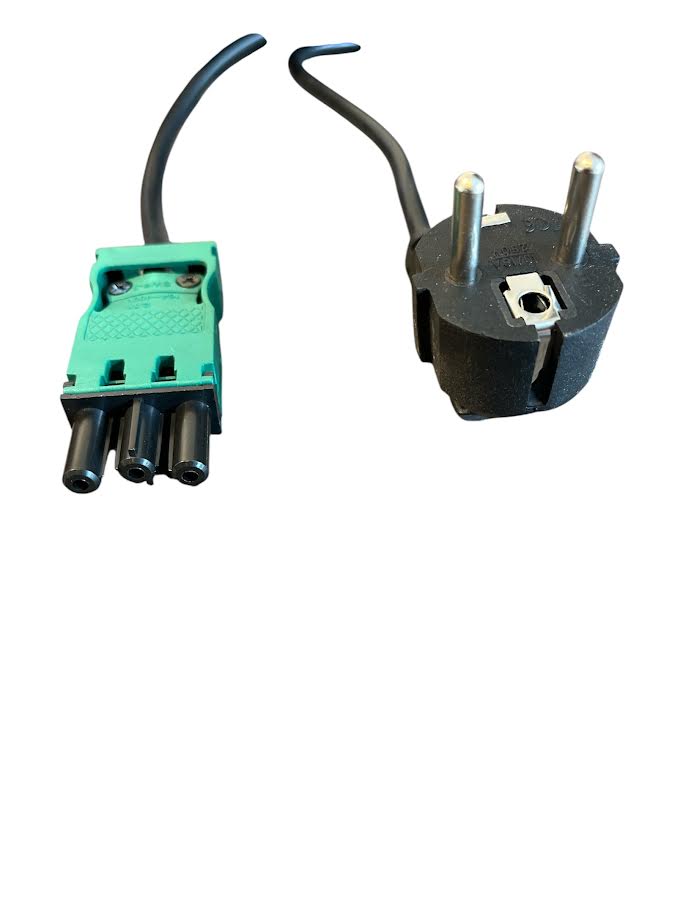 3-SWP Netsnoer Female – 3 Meter 3×1.5mm²  Zwart