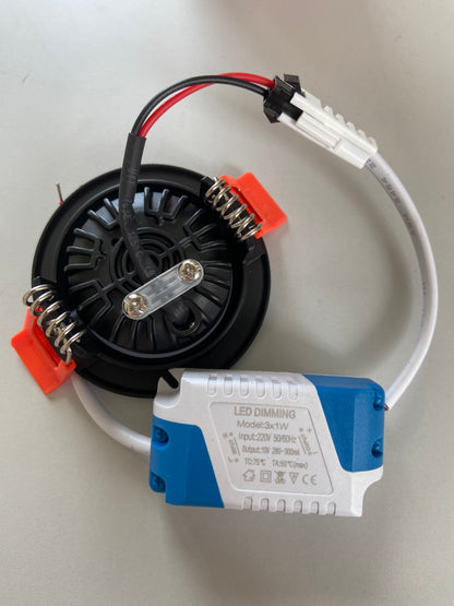 Reflektor LED MINI Power LED firmy MDRLED® – Mocny reflektor LED COB o mocy 3 W, 2700 K, matowa czerń, Ø55 mm