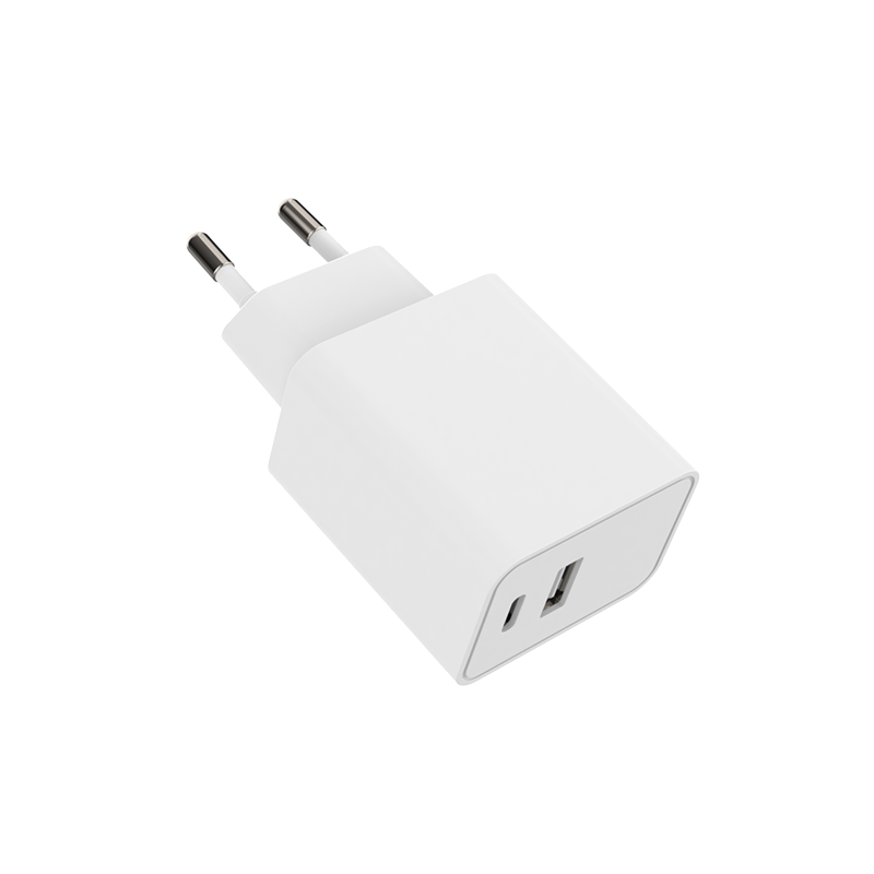 USB-A + USB-C OPLADER WIT 5V 3A  7.95